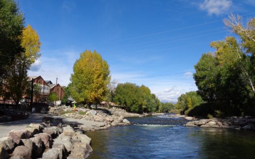 Brandnew 2 Bedroom Condo on the Arkansas River in Salida, CO Historic District